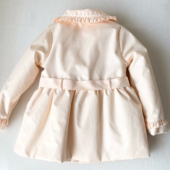 TAHARI Ruffled Coat - Picture 2 of 3